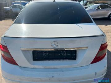 MERCEDES C klasse W204 WIT C650 Achterklep 2008-2011 beschikbaar voor biedingen