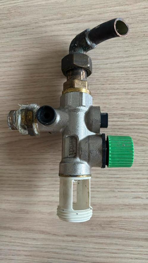 Orkli universele veiligheidsgroep tegen kalksteen GS21100001, Doe-het-zelf en Bouw, Thermostaten, Gebruikt, Ophalen
