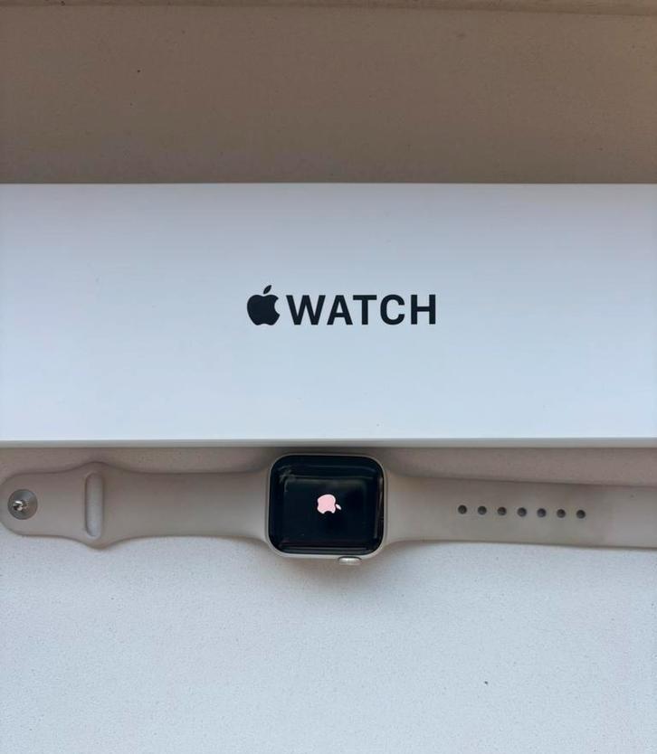 Apple Watch SE 2, Handtassen en Accessoires, Smartwatches, Nieuw, iOS, Zilver, Afstand, Calorieverbanding, Conditie, GPS, Hartslag