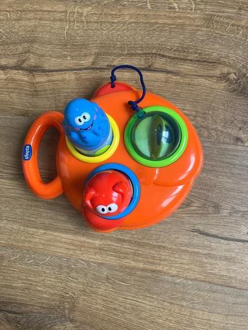 Badspeeltje chicco beschikbaar voor biedingen