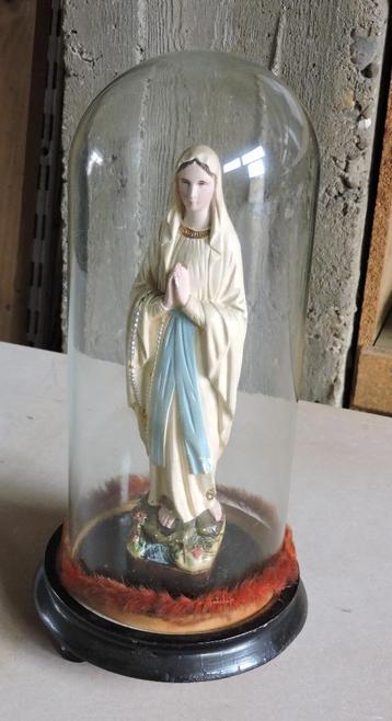 Maria / Madonna onder glazen stolp beschikbaar voor biedingen