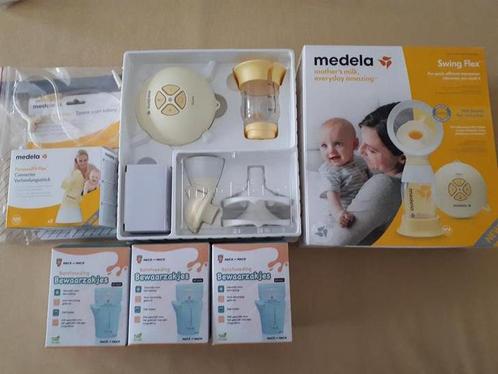 Volledige set borstkolf met alle toebehoren - Medela, Kinderen en Baby's, Babyvoeding en Toebehoren, Zo goed als nieuw, Borstkolf