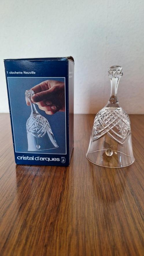 Bel klok uit Cristal d'Arques 15 cm hoog nieuw., Verzamelen, Overige Verzamelen, Nieuw, Ophalen of Verzenden