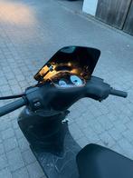 Zip 4 takt i get, Fietsen en Brommers, Ophalen, Piaggio, Zo goed als nieuw, Benzine