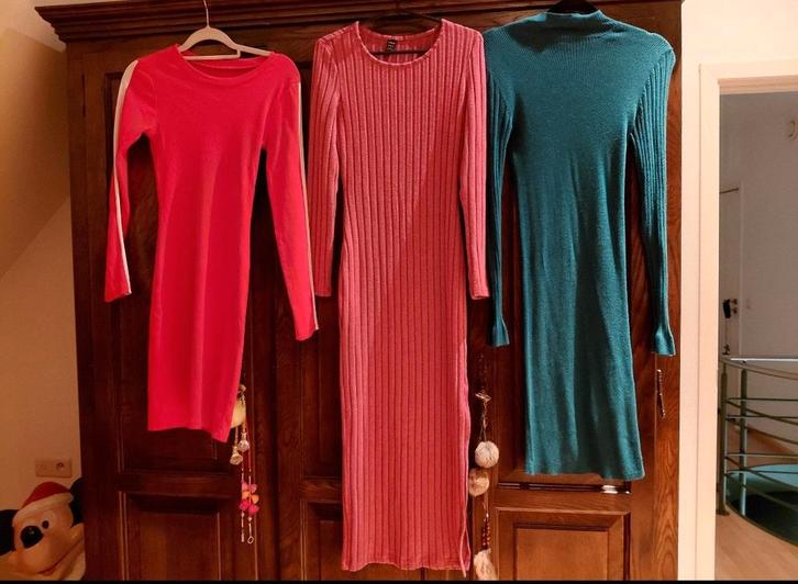 3 robes en parfait état, Vêtements | Femmes, Packs de vêtements pour femmes, Neuf, Enlèvement ou Envoi