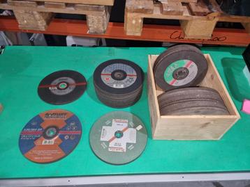 Slijpschijven  beschikbaar voor biedingen