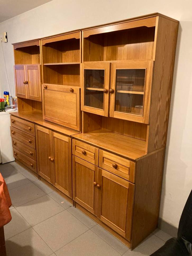 Gratis wandmeubel, Huis en Inrichting, Kasten | Buffetkasten, Gebruikt, 150 tot 200 cm, 200 cm of meer, 25 tot 50 cm, Met lade(s)