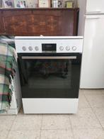 cuisinière vitrocéramique BOSCH HKR39C220 sous garantie, Elektronische apparatuur, Fornuizen, Ophalen, Warmhoudplaat, 60 cm of meer