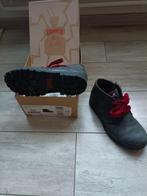 Laarzen merk CAMPER M32, Kinderen en Baby's, Ophalen, Gebruikt, Laarzen