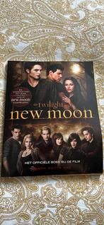 Boek twilight new moon, Boeken, Film, Tv en Media, Ophalen, Gelezen