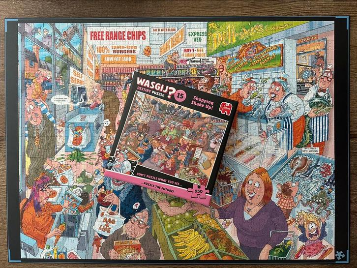 Wasgij? puzzel “shopping shake up!” 950 stukjes, Hobby en Vrije tijd, Denksport en Puzzels, Zo goed als nieuw, Legpuzzel, 500 t/m 1500 stukjes