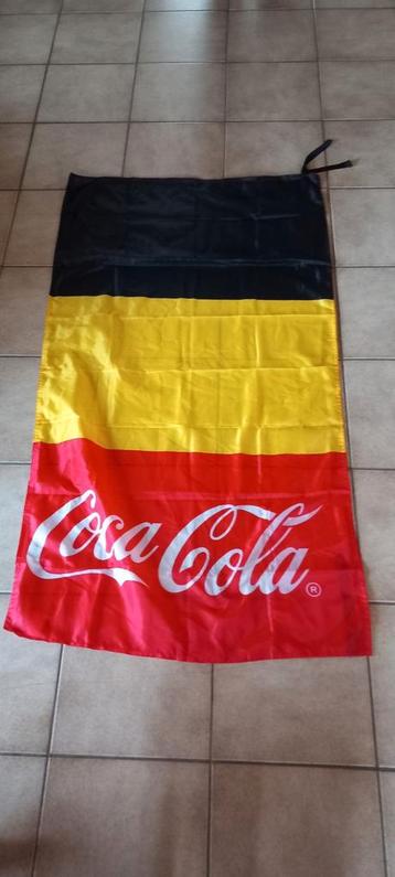 Drapeau belge et péruques Coca Cola 2 pièces, Enlèvement ou Envoi, Neuf