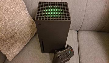 Xbox Series X + Games & Accessoires