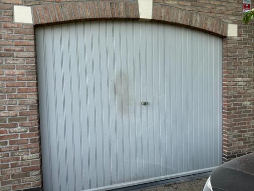 Meranti houten garagepoort, binnendraaiend, Huis en Inrichting, Overige Huis en Inrichting, Zo goed als nieuw, Ophalen