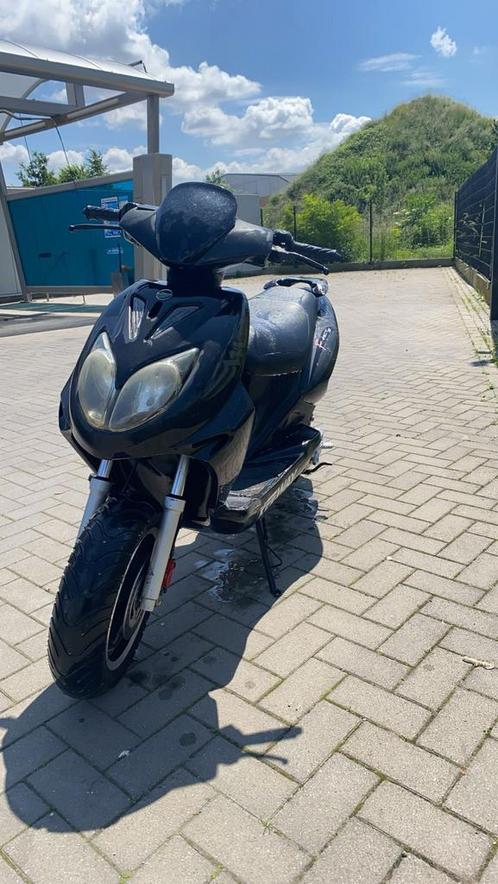 Brommer te koop, Fietsen en Brommers, Scooters | Yamaha, Zo goed als nieuw, Ophalen