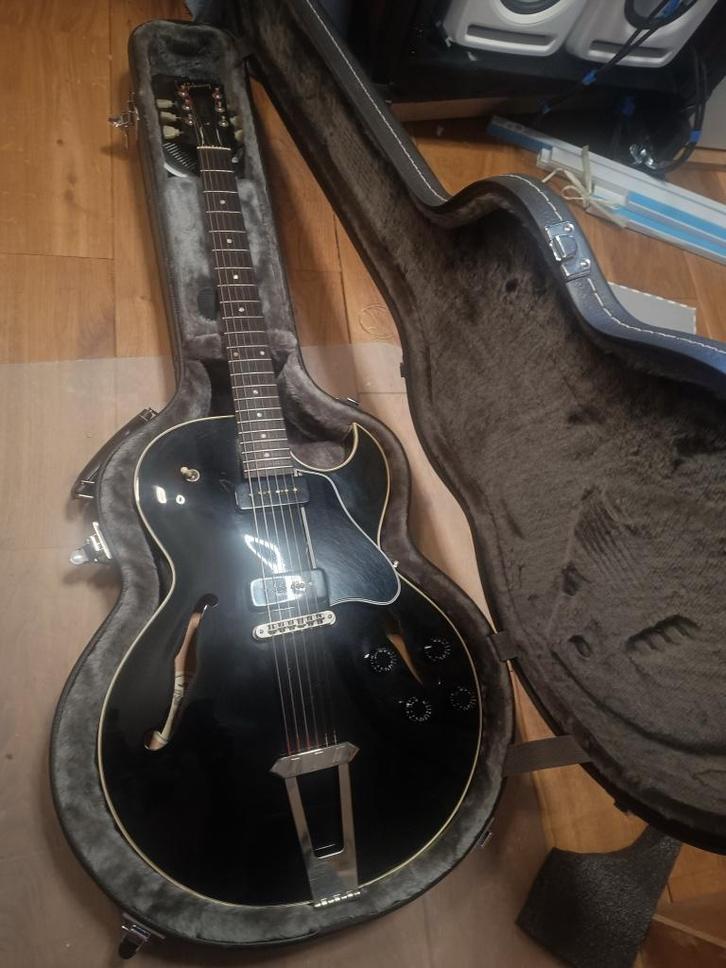 Gibson ES135, Muziek en Instrumenten, Snaarinstrumenten | Gitaren | Elektrisch, Gebruikt, Hollow body, Gibson, Ophalen