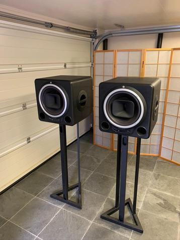Equator Q12 Studio Monitors beschikbaar voor biedingen