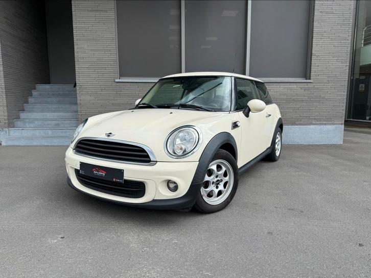 Mini One / 2013 / 150.000km / Benzine / 6 versnelling, Auto's, Mini, Bedrijf, Te koop, One, Benzine, Euro 6, 3 deurs, Handgeschakeld