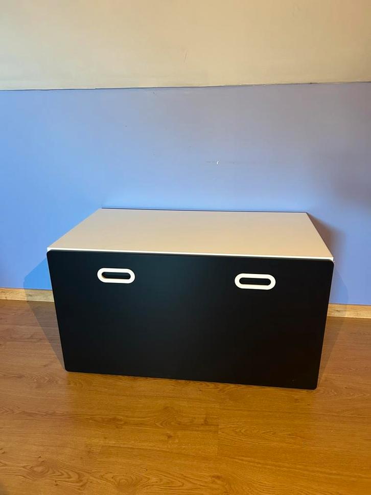 IKEA Fritids tafeltje + STUVA opbergbox, Kinderen en Baby's, Kinderkamer | Commodes en Kasten, Ophalen