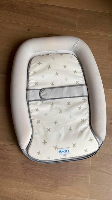 Doomoo Cosy Care Verzorgingskussen beschikbaar voor biedingen