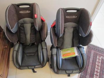 2 autostoelen beschikbaar voor biedingen