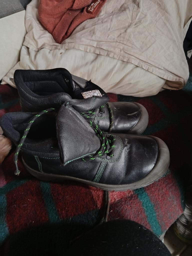 Chaussures de sécurité 41, Enlèvement ou Envoi, Utilisé