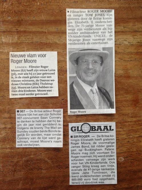 Berichtjes James Bond acteur Roger Moore ridder geslagen, Verzamelen, Tijdschriften, Kranten en Knipsels, Knipsel(s), Verzenden