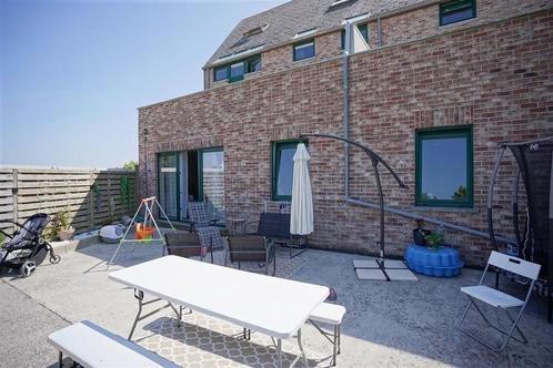 Appartement te koop in Quiévrain, 2 slpks, Immo, Huizen en Appartementen te koop, Appartement