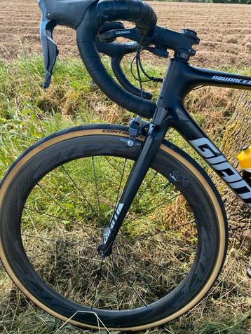 GEZOCHT: Giant tcr voorvork beschikbaar voor biedingen