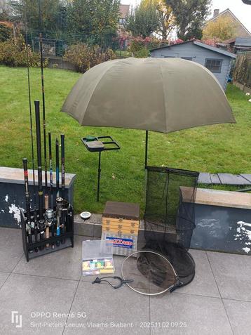 Klein terrein voor het vissen op karper/forel  beschikbaar voor biedingen