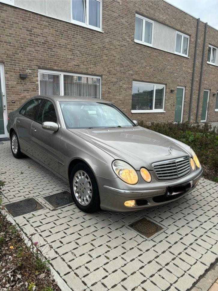 Mercedes E200 CDI - 155000km - Élégance - Showroomstaat!, Auto's, Mercedes-Benz, Particulier, ABS, Adaptieve lichten, Adaptive Cruise Control