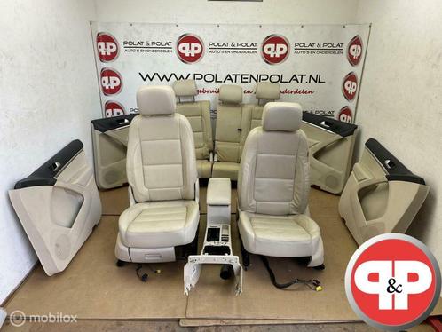 VW Tiguan 5N0 Beige Leder Interieur Met Panelen, Autos : Pièces & Accessoires, Habitacle & Garnissage
