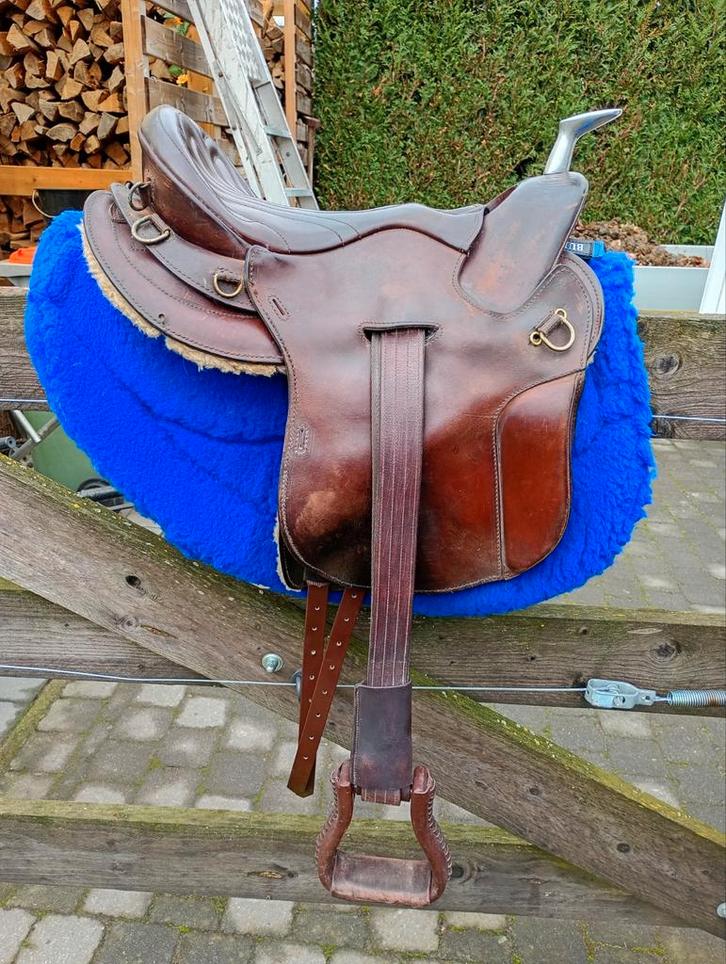 Podium zadel, Dieren en Toebehoren, Paarden en Pony's | Zadels, Zo goed als nieuw, Overige soorten, Ophalen of Verzenden