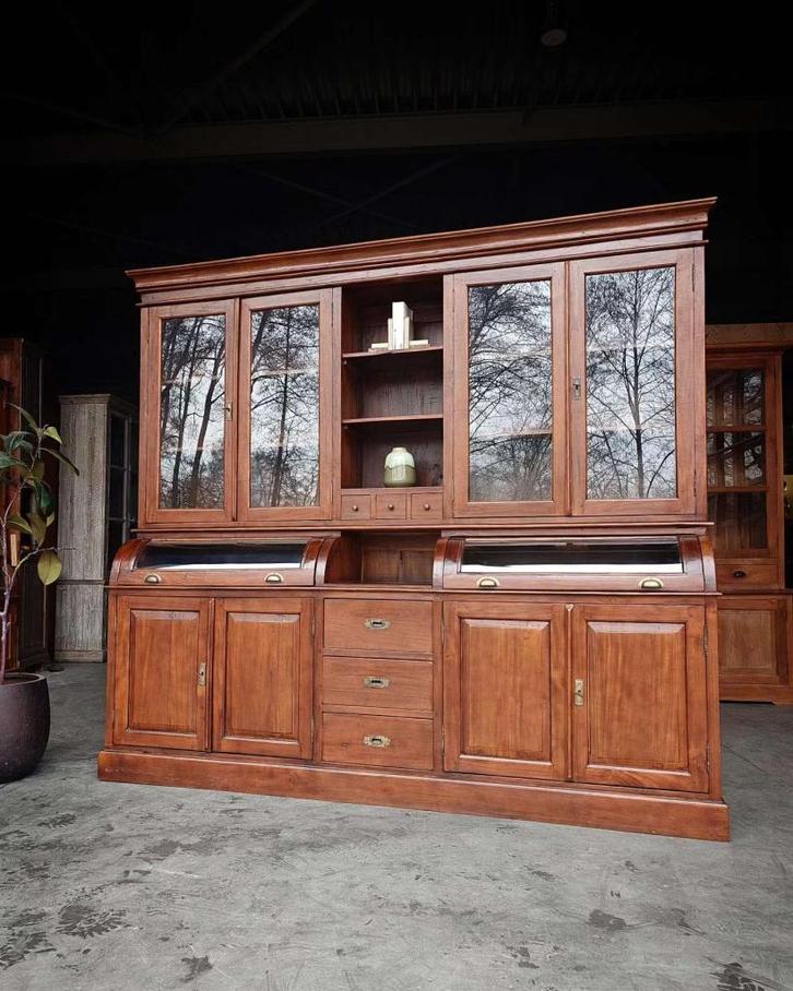 Antieke Grutterkast | Bolle klep | Teak Buffetkast #2679, Antiek en Kunst, Antiek | Meubels | Kasten, Ophalen of Verzenden