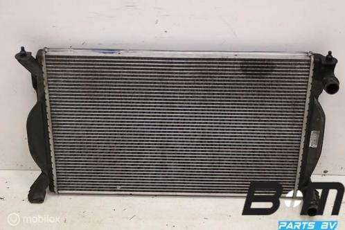 Radiateur Audi A4 B7 8E0121251A, Autos : Pièces & Accessoires, Autres pièces automobiles, Utilisé