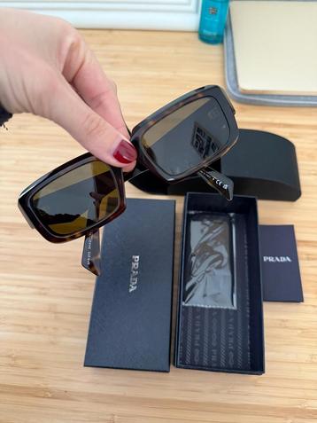 Lunettes de soleil Prada pour femme, Enlèvement ou Envoi, Neuf, Lunettes, Prada
