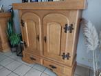 Eetplaats (2 kasten / Tafel / 6 stoelen), Ophalen, Gebruikt, Eikenhout, Met deur(en)