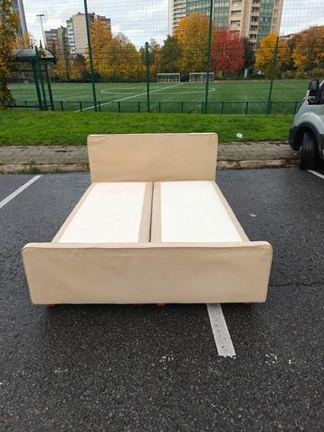 Lit 180x200cm beschikbaar voor biedingen