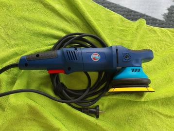 Deze DAP 900 dual action polisher 880W
1 malig gebruikt om e beschikbaar voor biedingen