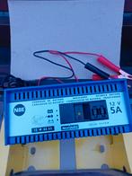 12 volt acculader
Mobiele telefoon 0476616295, Ophalen of Verzenden