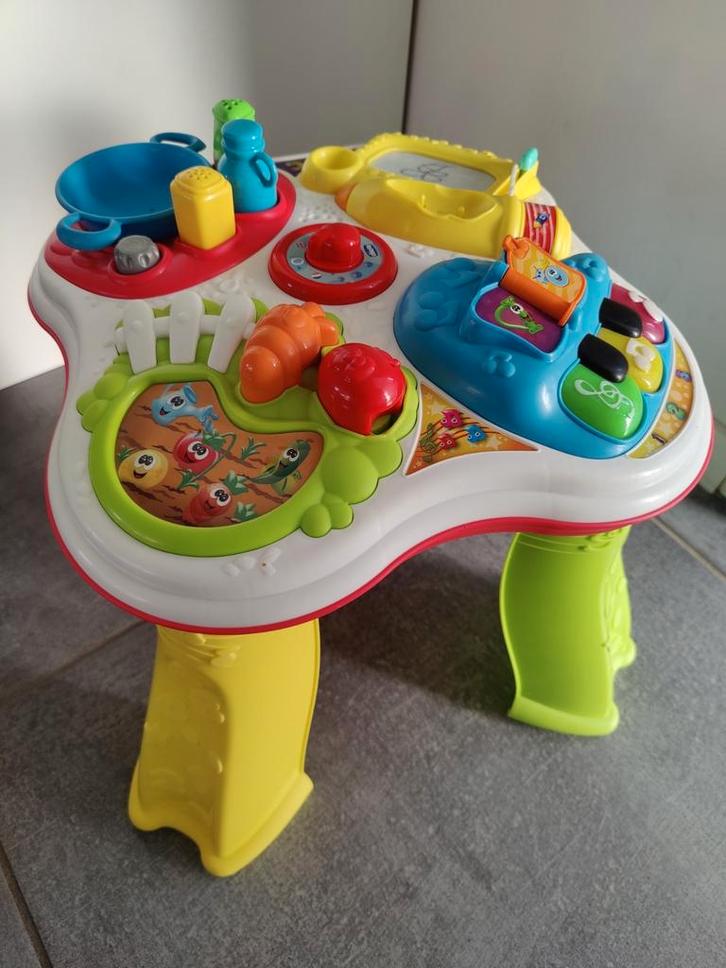 Table d'éveil et d'activités bilingue Chicco, Kinderen en Baby's, Speelgoed | Babyspeelgoed, Zo goed als nieuw, Ophalen