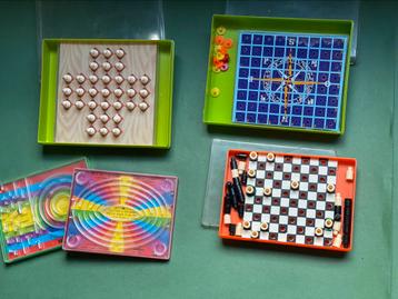 Vintage reisspelletjes set – 4 compacte spellen beschikbaar voor biedingen