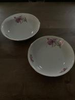 2 porseleine kommen nooit gebruikt stempel onder voor 5 euro, Huis en Inrichting, Keuken | Servies, Ophalen, Nieuw, Porselein