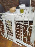 Bedframe Ikea Meldal met hoekvijzen en handleiding, Huis en Inrichting, Slaapkamer | Bedden, Ophalen