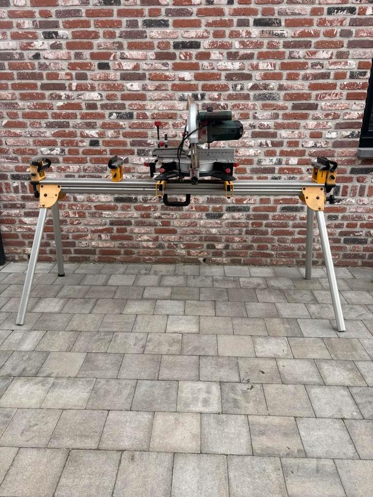 Metabo afkortzaag met DeWalt onderstel te koop, Doe-het-zelf en Bouw, Gereedschap | Zaagmachines, Gebruikt, Afkortzaag, Ophalen