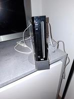 Wii spelcomputer met accessoires en spellen., Ophalen