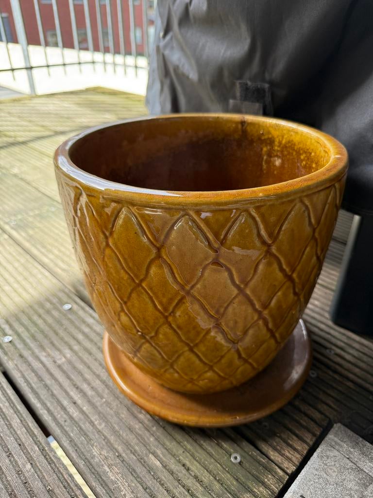 Bloempot geel/goud, Ophalen, Zo goed als nieuw
