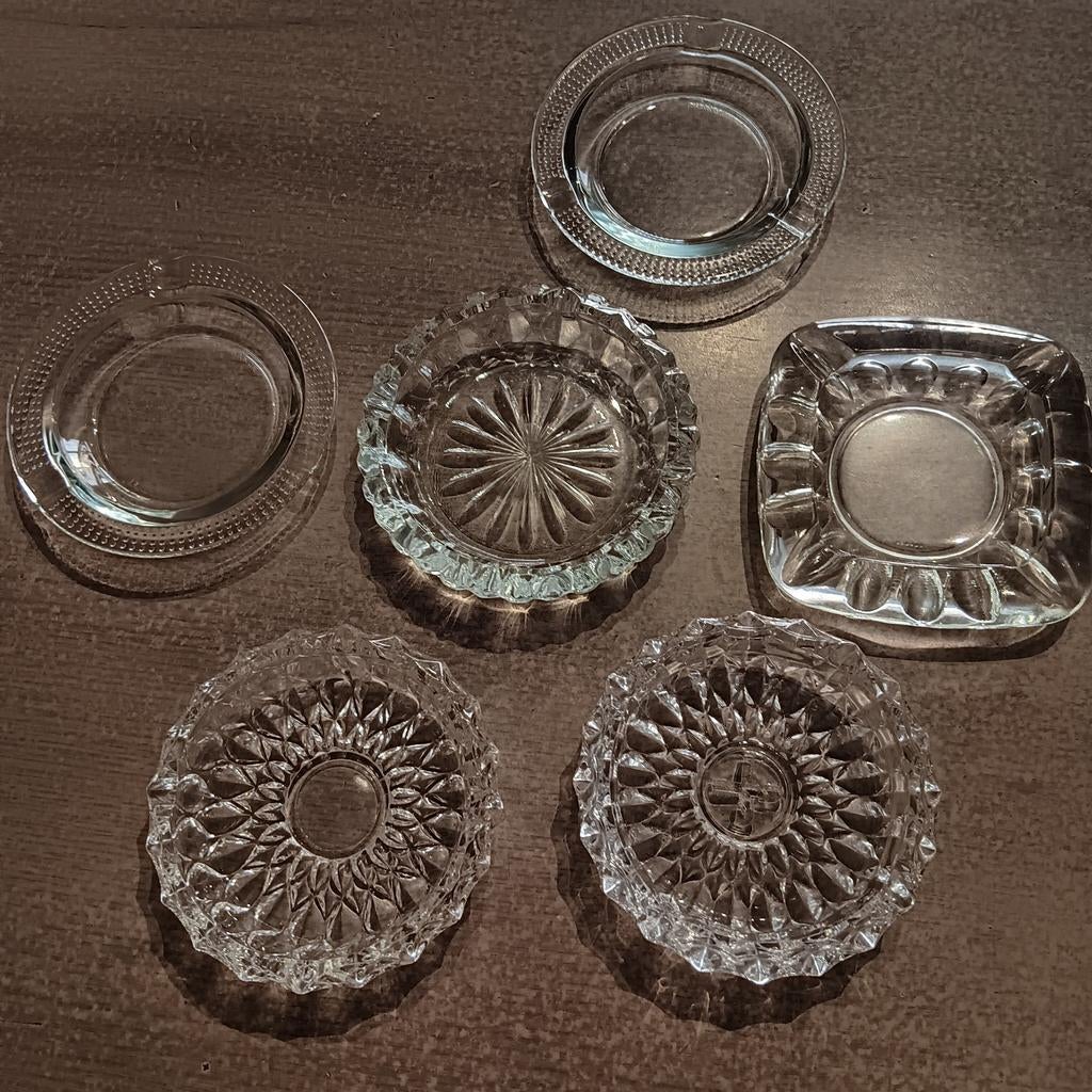 Cendriers, Enlèvement