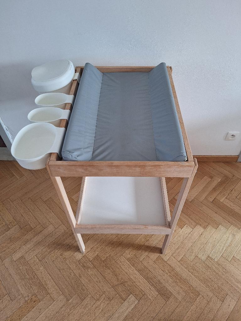 Verzorgingstafel met accessoires, Autres marques, Enlèvement, Utilisé, Standard