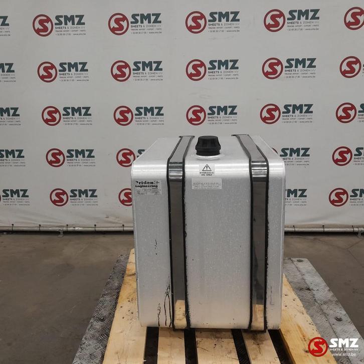 Occ hydraulische tank 200L, Auto-onderdelen, Vrachtwagen-onderdelen, Overige merken, Overige Auto-onderdelen, Gebruikt